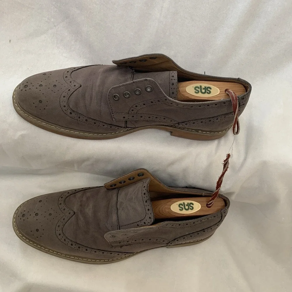 ALFANI Men's Dress Shoes Size 9 MANMADE AND TEXTILE LINING.